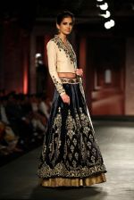 Model walks for Anju Modi in IIJW 2014 in Grand Hyatt, Mumbai on 16th July 2014